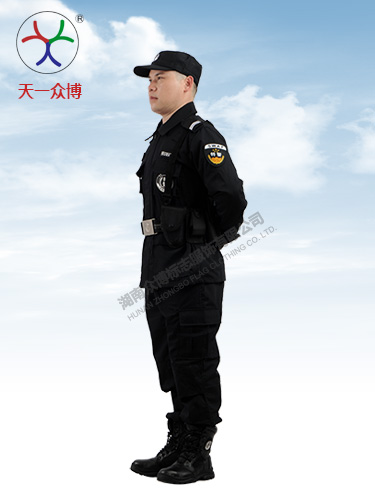 Ӗ1